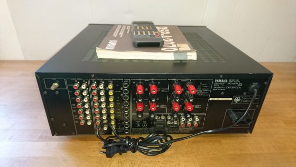 Yamaha DSP-A2070 – Bild 3