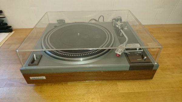 Pioneer PL-115 D – Bild 2