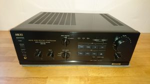 Akai AM-55