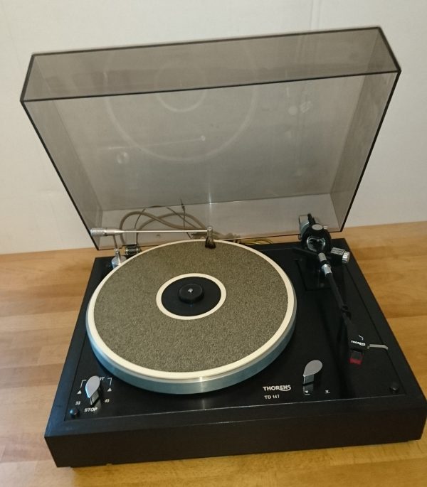 Thorens TD 147
