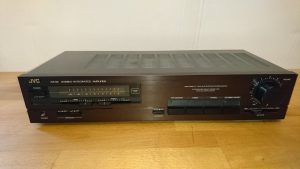 JVC AX-22