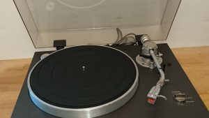 Sony PS-X70