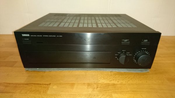 Yamaha AX-590