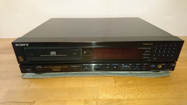 Sony CDP-228ESD