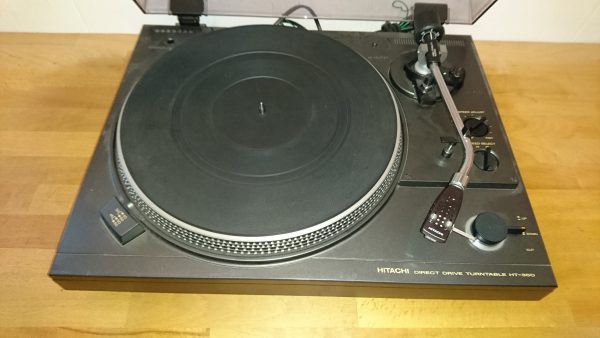 Hitachi HT-350 – Bild 2