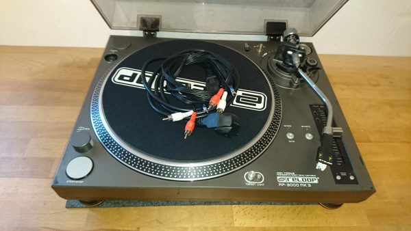 ReLoop RP-3000 MK3 – Bild 2