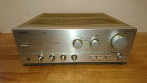 Pioneer A-656 silber