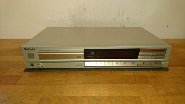 Technics SL-P230