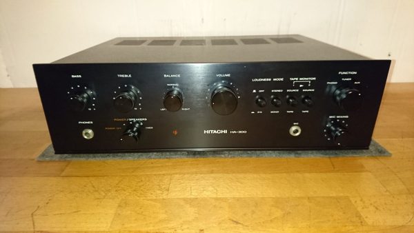 Hitachi HA-300