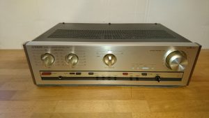 Luxman L-405