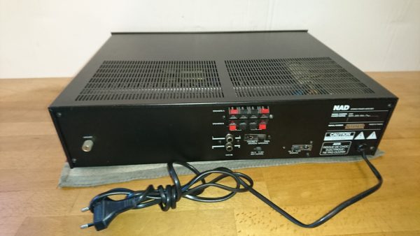 NAD 2150 – Bild 3