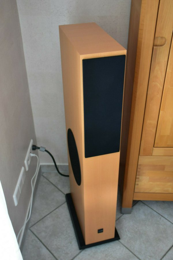 Canton Karat M 80 DC