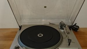 Dual CS 528 silber