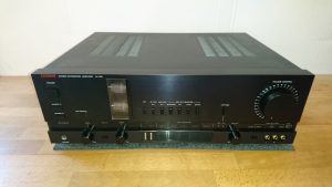 Luxman LV-105