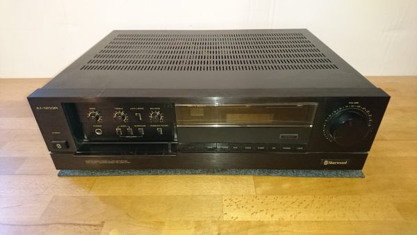 Sherwood AI-1210R – Bild 2