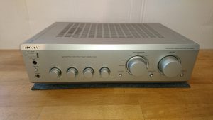 Sony TA-FE520R silber