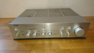 Yamaha A-760 II silber