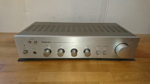 Technics SU-8011 silber