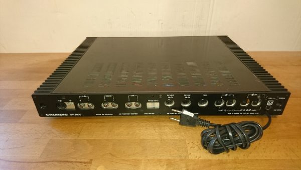 Grundig SV 2000 – Bild 2