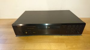 Denon DCD-685