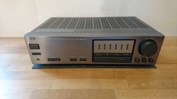 JVC AX-R437