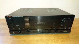 Luxman LV-103
