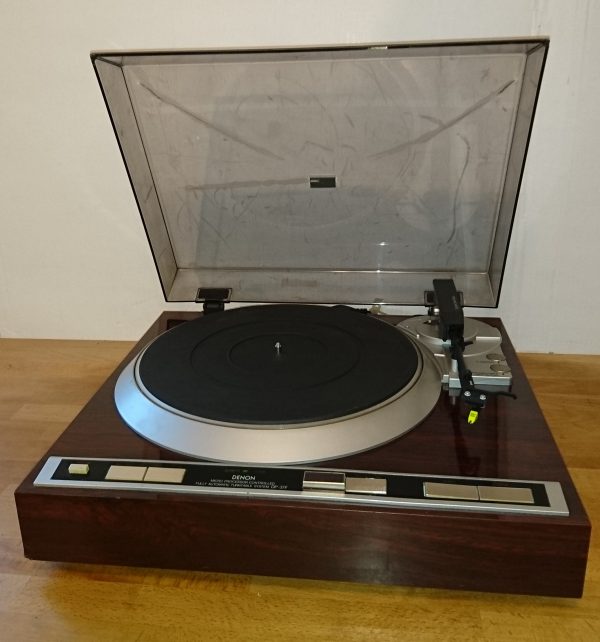 Denon DP-37F Rosenholz