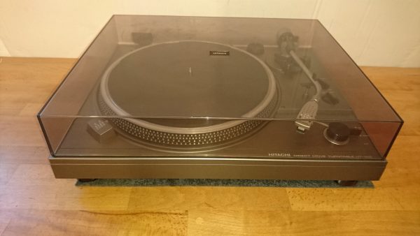 Hitachi HT-355 – Bild 3