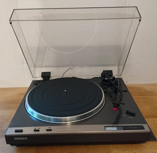 Wega P 700
