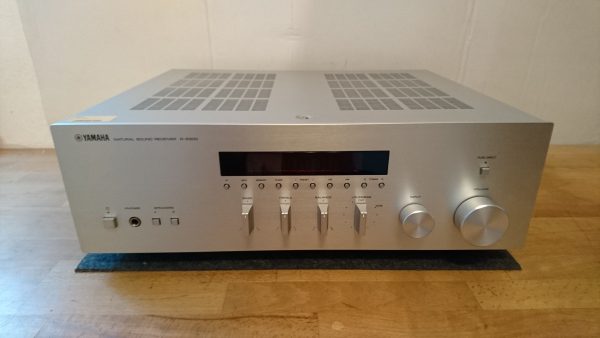 Yamaha R-S300 silber
