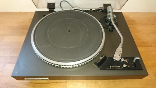 Kenwood KD-2070 – Bild 2
