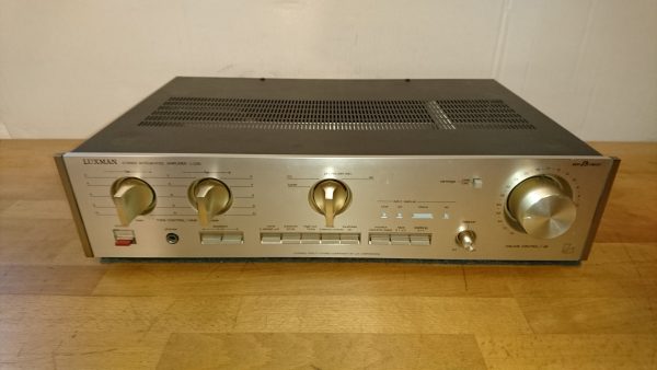 Luxman L-235
