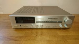 Denon DRA-550 silber