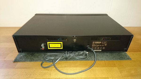 Yamaha CD-700 – Bild 3