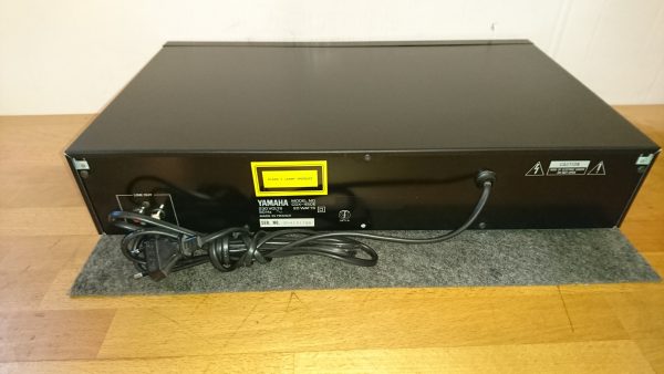 Yamaha CDX-450E – Bild 3