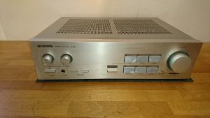 Pioneer A-331 silber