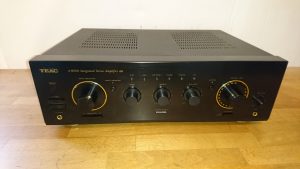 Teac A-R600