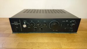 Sansui AU-317