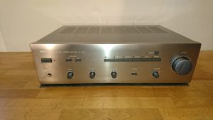 Yamaha AX-440 titan