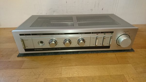 Pioneer SA-301