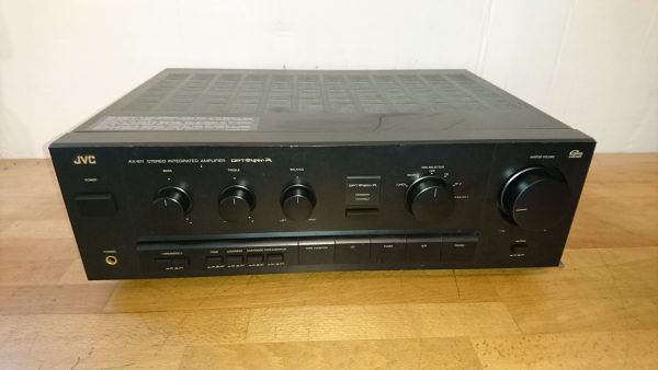 JVC AX-611