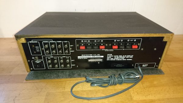 Akai AM-2600 – Bild 3