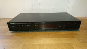 Denon TU-425RD