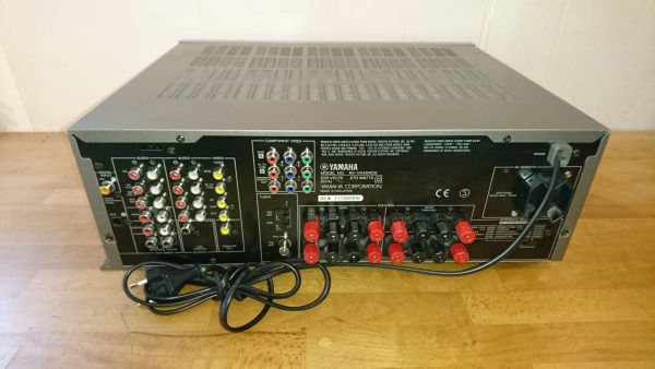 Yamaha RX-V440 RDS silber – Bild 3