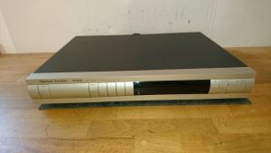 Harman Kardon TU 9400 silber