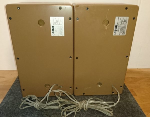 Canton LE 250 – Bild 2