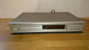 Onkyo T-4730 silber