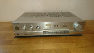 Technics SU-V45A silber