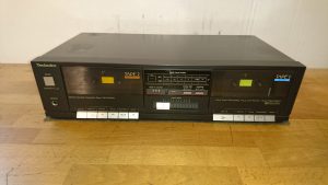 Technics RS-D550W