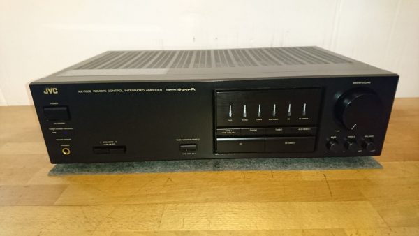 JVC AX-R332